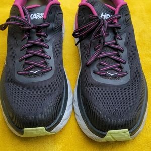 Hoka Bondi 7 sneakers